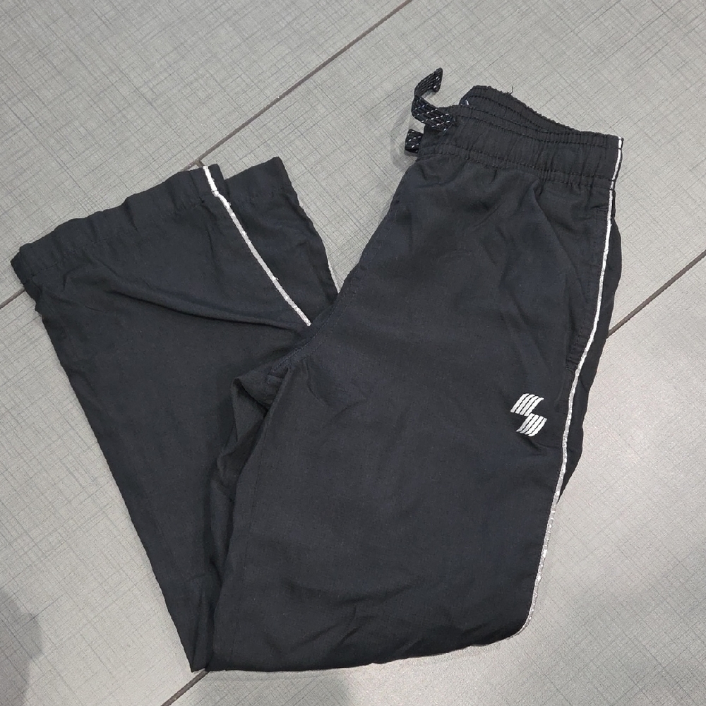 The Children's Place Black Lined Wind Pants Medium